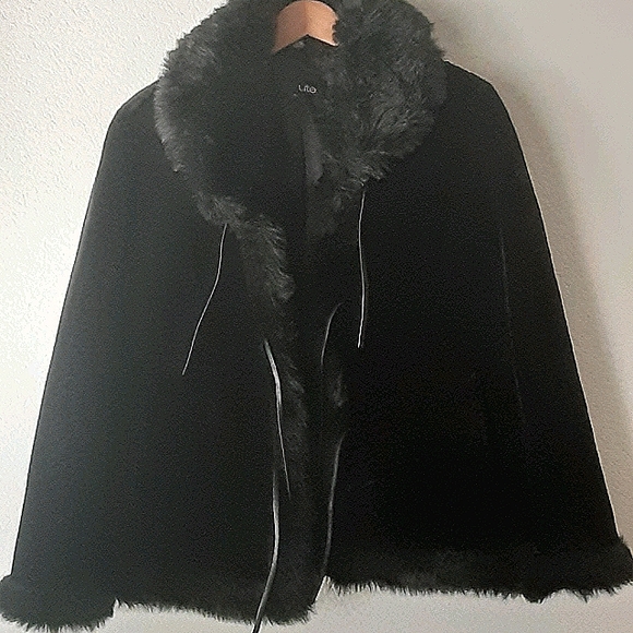 Jacket - Picture 1 of 5